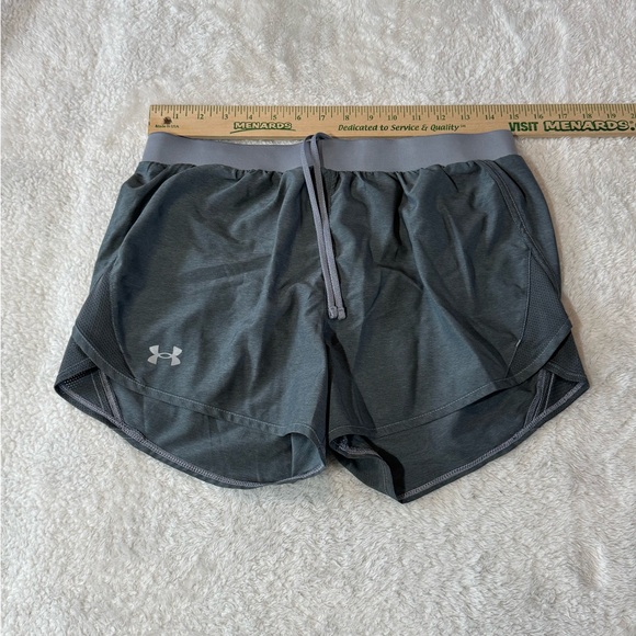 Under Armour Women’s Medium Gray Lined Athletic Shorts - Picture 1 of 5
